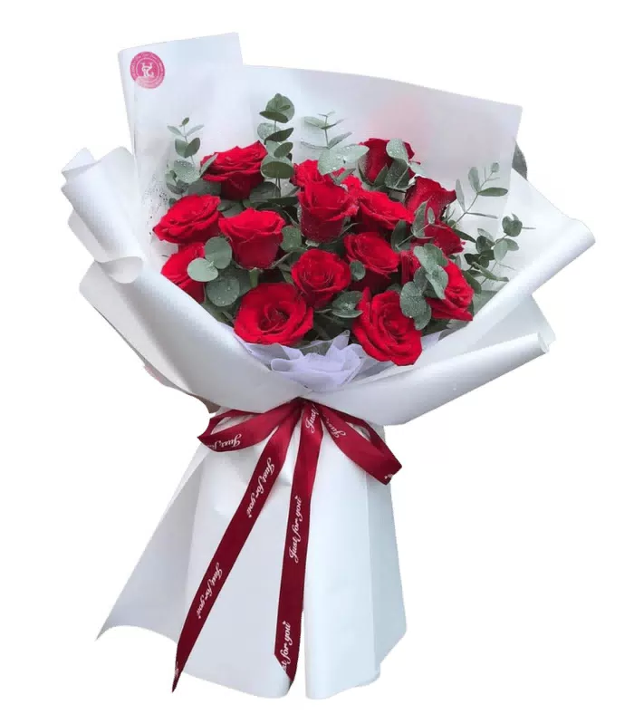 Hẹn Ngày Vui – bó hoa hồng đỏ cùng lá bạc · 0445