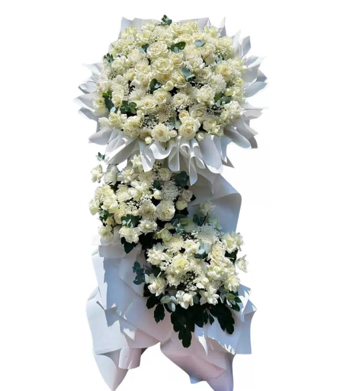Kính Tiễn – kệ hoa phân ưu trắng kem