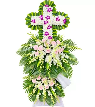Tưởng Niệm – kệ hoa phân ưu chữ thập hồng tím