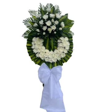 Kính Tiễn – vòng hoa phân ưu trắng xanh