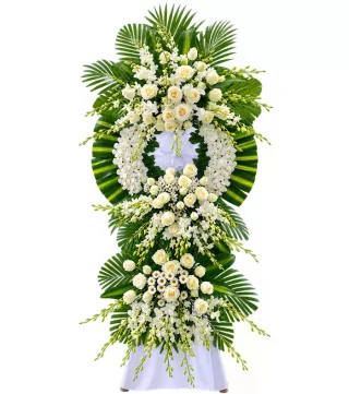 Lời Sẻ Chia – kệ hoa phân ưu hồng trắng