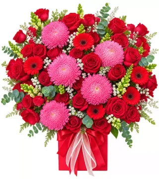 Sắc Thương – hộp hoa hồng đỏ cùng cúc hồng